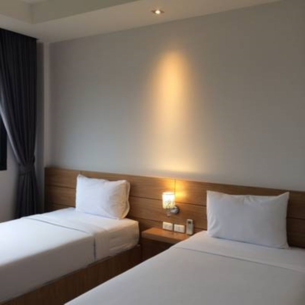 B Boutique Residence Сурат Тхани Екстериор снимка