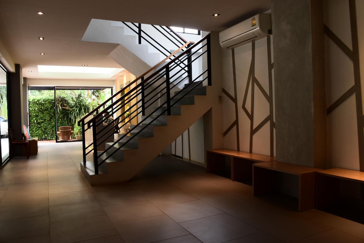 B Boutique Residence Сурат Тхани Екстериор снимка