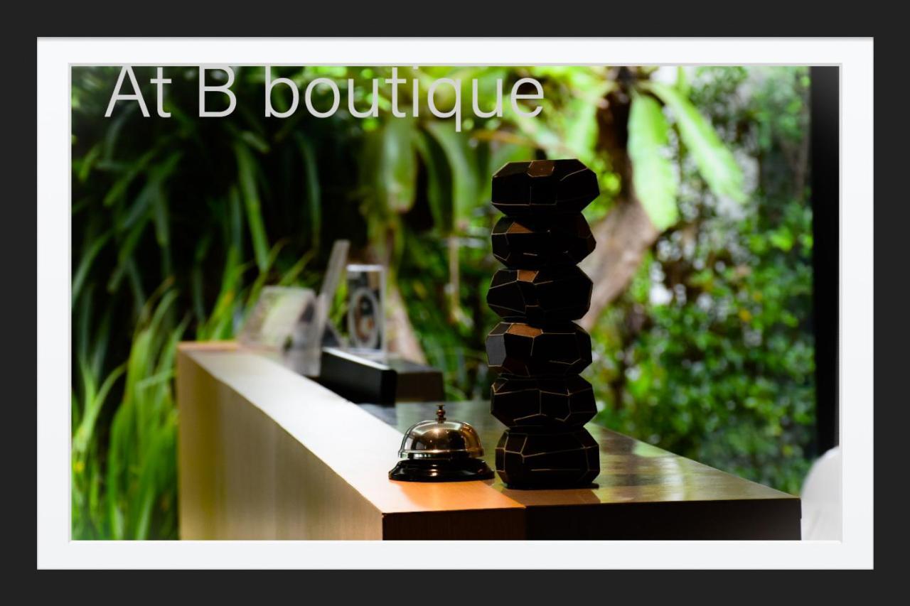 B Boutique Residence Сурат Тхани Екстериор снимка